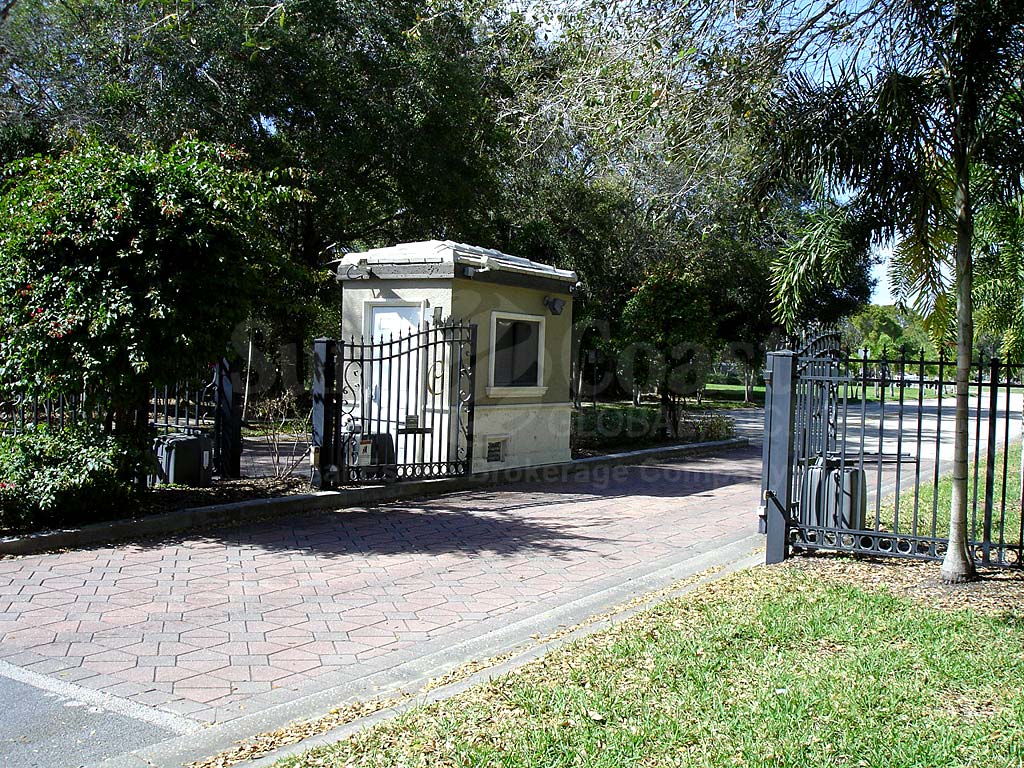 Carillon Woods Entrance